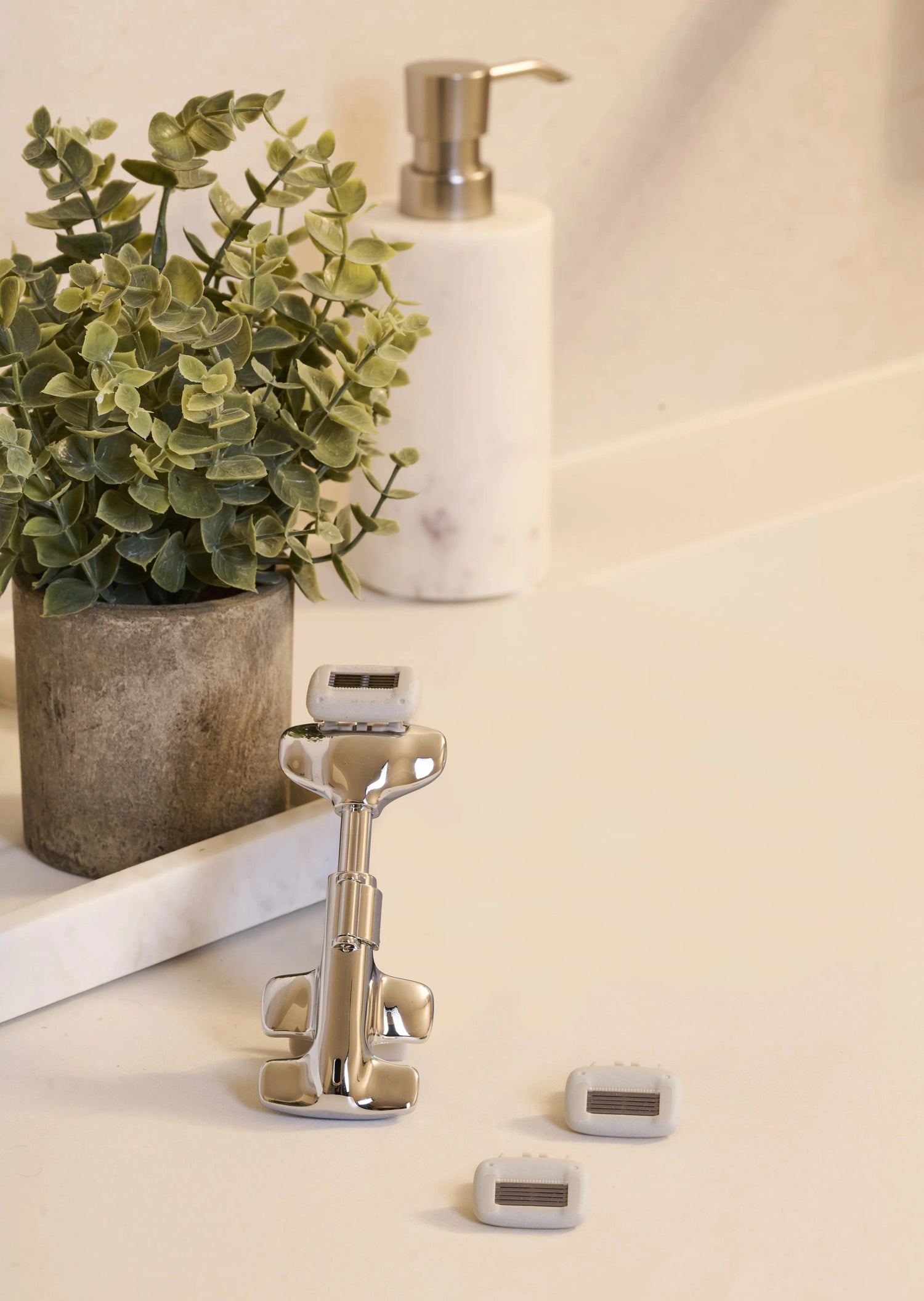 SKAURA ONE + Delicate  Cartridge Bundle